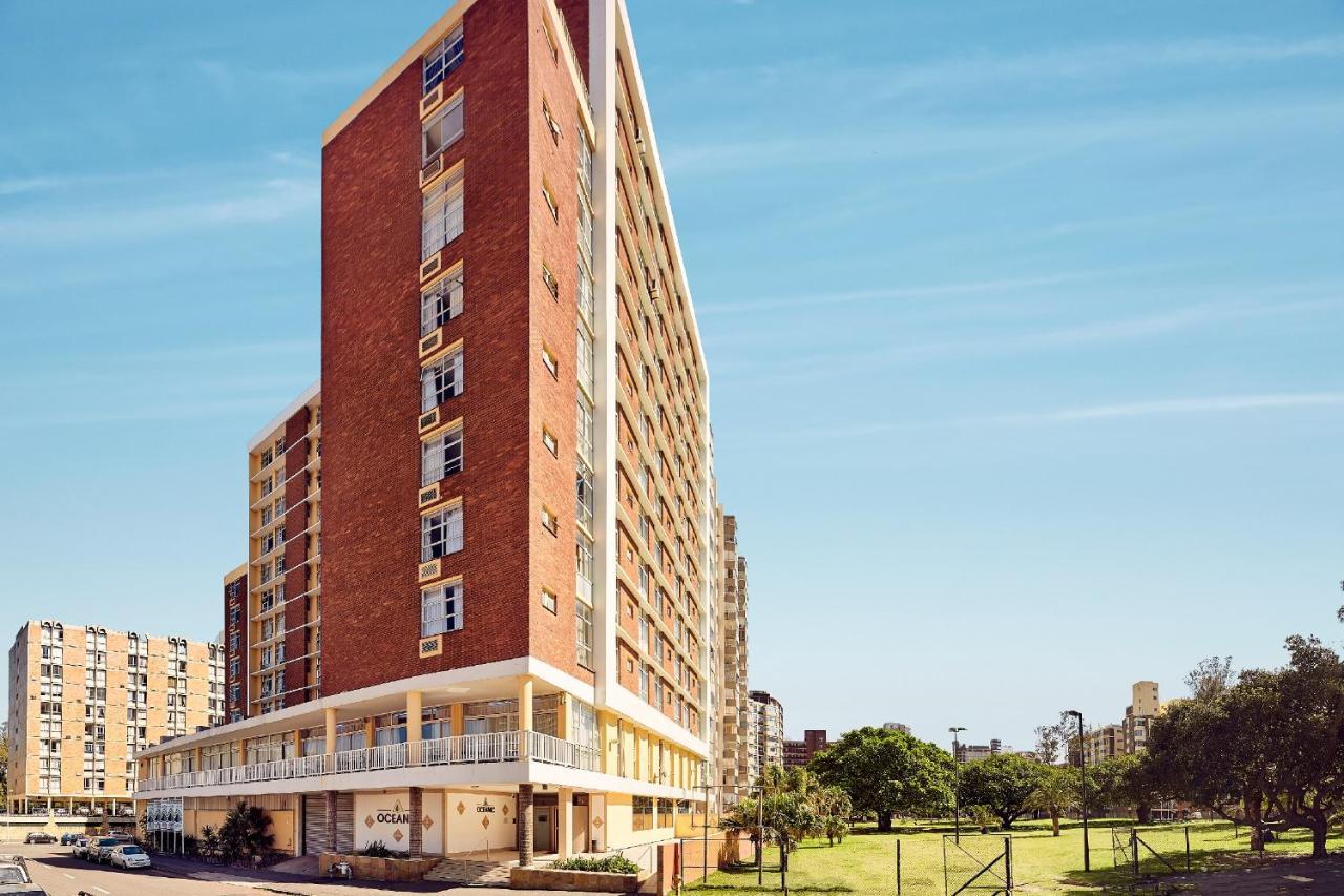 First Group Oceanic Hotel Durban Exterior photo