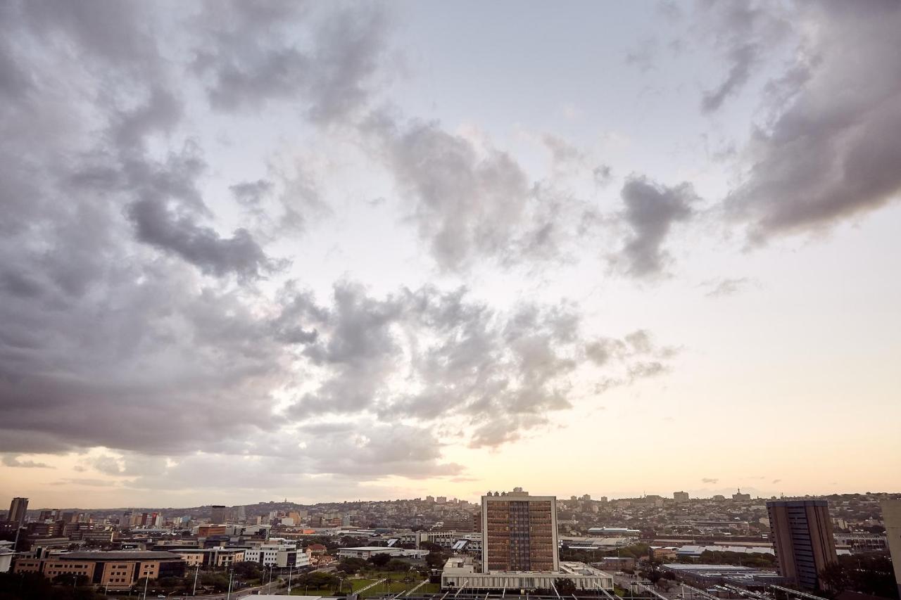 First Group Oceanic Hotel Durban Exterior photo