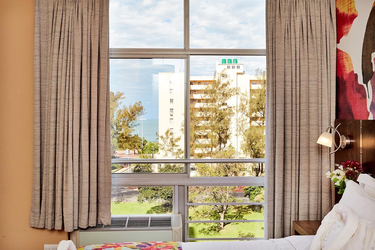 First Group Oceanic Hotel Durban Exterior photo